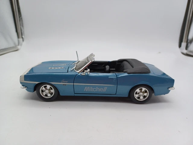 Miniature Maisto 1/24 Chevrolet Camaro SS 1968, Bleu Et Noir, Collection All Stars