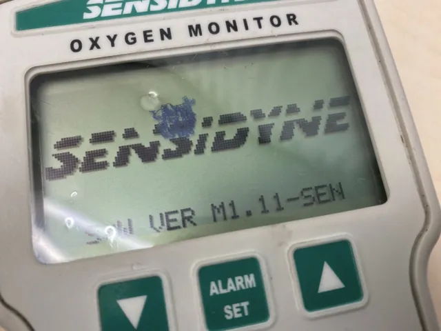Moniteur d'oxygène Sensidyne 5000-M (Powers up, artefacts d'écran) 2