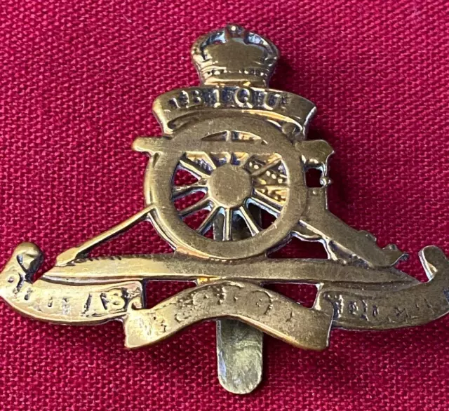 GENUINE WW1 ROYAL Field Artillery British Military Cap Badge marked