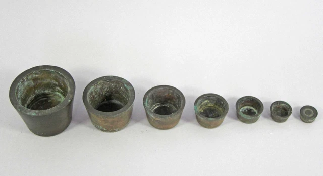 FINE ANTIQUE COMPLETE SET NURENBURG BRONZE CUP WEIGHTS 32oz TROY scales chemist 8