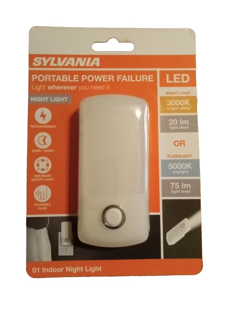 SYLVANIA AUTOMATIC LED Plug In Night Light with Integrated Outlet