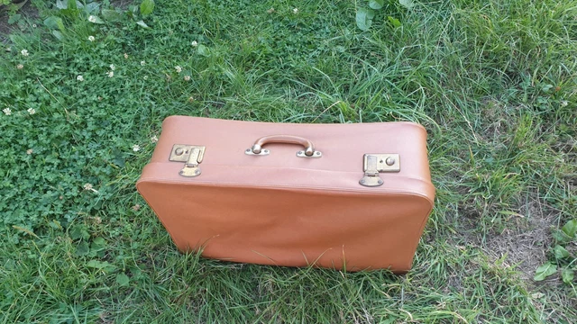VALISE EN CUIR Années 70. EUR 35,00 - FR