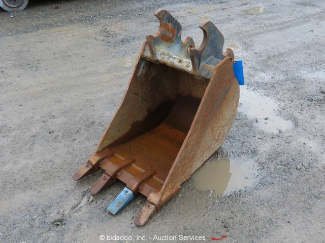 Kubota K7918 18" Trenching Digging Bucket Attachment For Excavators bidadoo