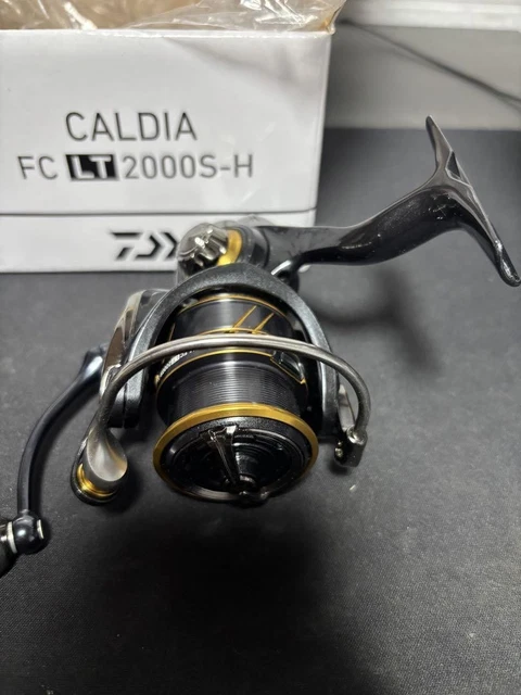 CALDIA FC LT 2000s カルディア Daiwa 21 Caldia LT 2000S-H Near Mint Fishing Spinning Reel