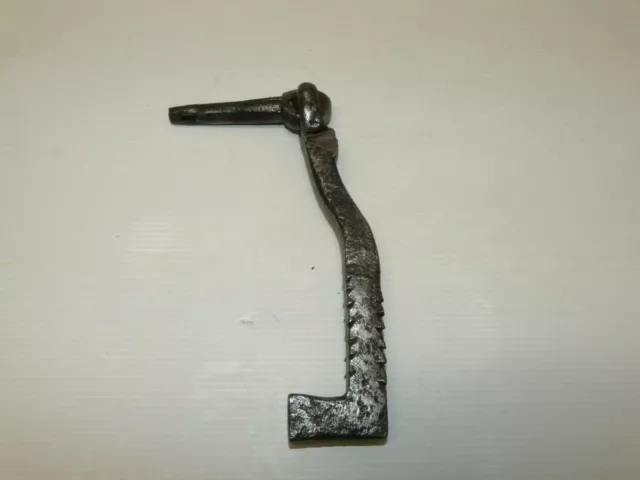 -BEAU HEURTOIR MARTEAU DE PORTE FER FORGE HAUTE EPOQUE XVII/XVIIIe COLLECTION