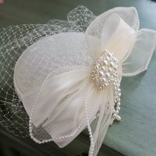 Vintage White Fascinator Hat Hair Clip Headwear Pearl Bow Veil Bride Wedding