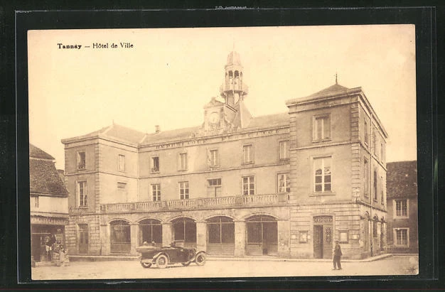 CPA Tannay, Hotel de Ville