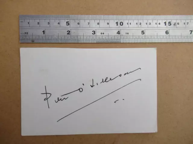 Peter O'Sullevan British commentator Original  Autograph / Signature (File MY28)