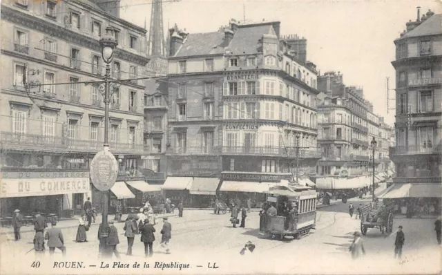 CPA ROUEN La Place de la république (141852)