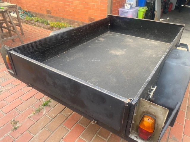 Used tilt Trailer 6x4