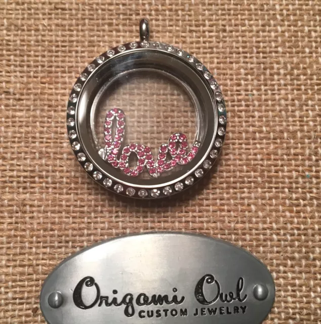 Origami Owl Large Silver Locket Crystals Hinged & Pink LOVE Window Plate Ltd 2pc