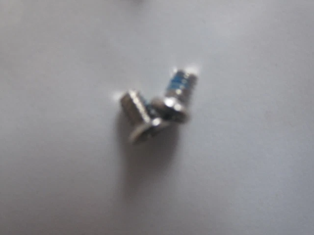 Jeu De Vis Fixation écran Pour Asus S56 S56C - Occasion Fonctionnel