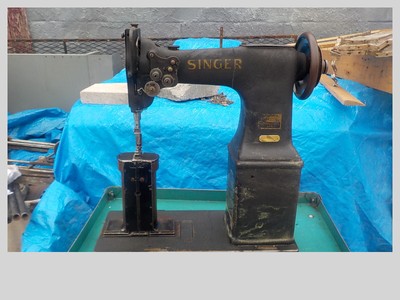 Industrial Sewing Machine Singer 52w19 post,two needle -Leather