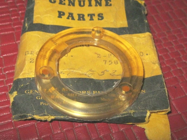 NOS 1949-1952 Chevrolet horn button blowing ring and pivot