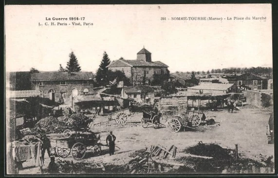 CPA Somme-Tourbe, La Place du Marché