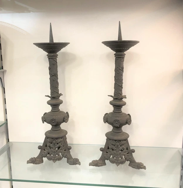 Ancienne paire de pique cierge Bronze 19eme Décor GOTHIQUE chimère Bougeoir 52cm