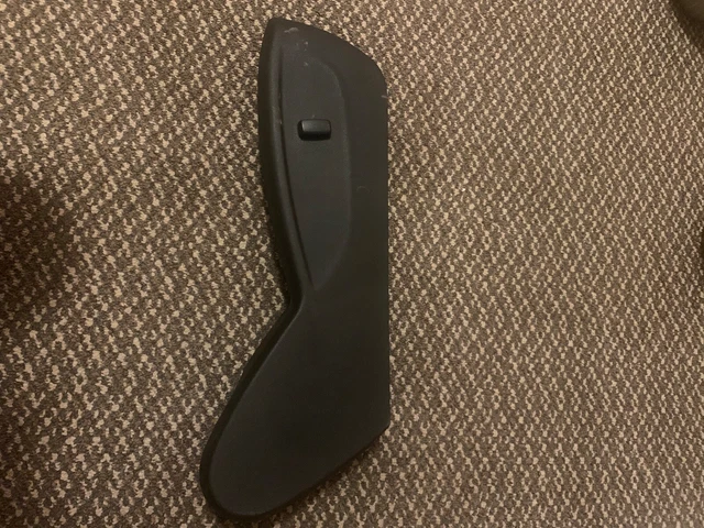 2010-2015 Chevrolet Camaro SS OEM Right Passenger Side Seat Trim w/ Switch
