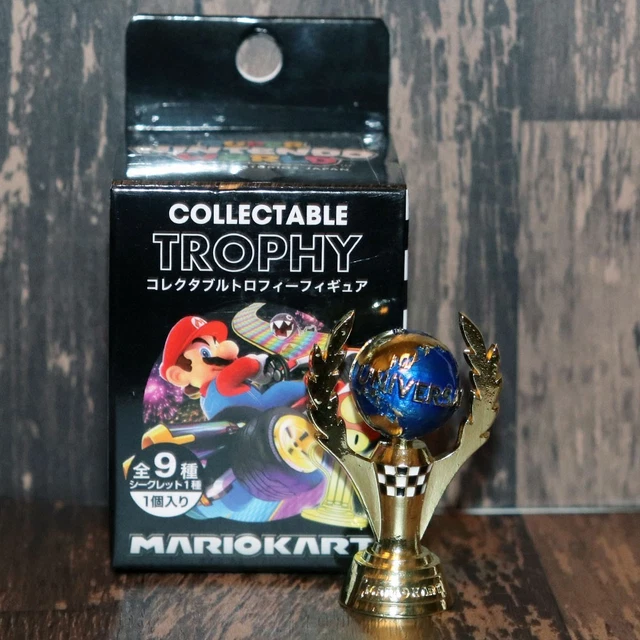 USJ SUPER NINTENDO World Mario Kart Universal Studios Cup Trophy