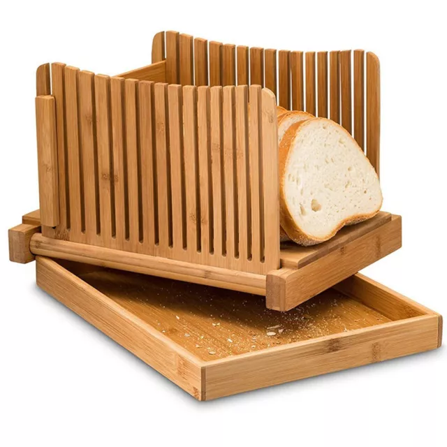 Tagliere pane fatto in casa essenziale da cucina per fette perfette