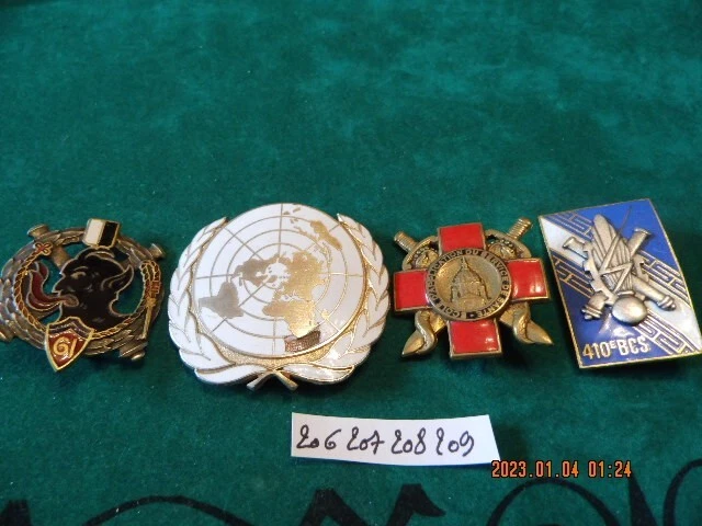 CBR05/2025 (H24) (REF472) Lot divers insignes de la police FRENCH MEDAL