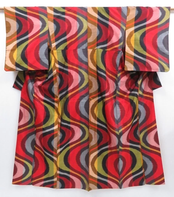 3514T13z630 Vintage Japanese Kimono Silk MEISEN KOMON  Red