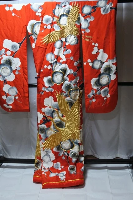 Uchikake Furisode Kimono Japanese Wedding Robe Red Crane Embroidery Inside Gold