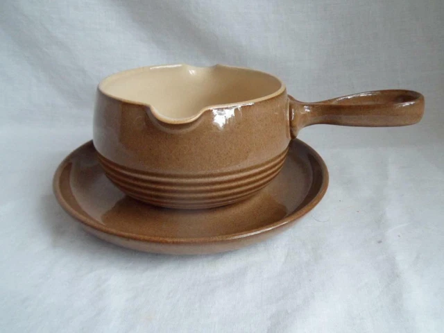 Denby Pampas  Ribbed Sauce Boat and Underplate