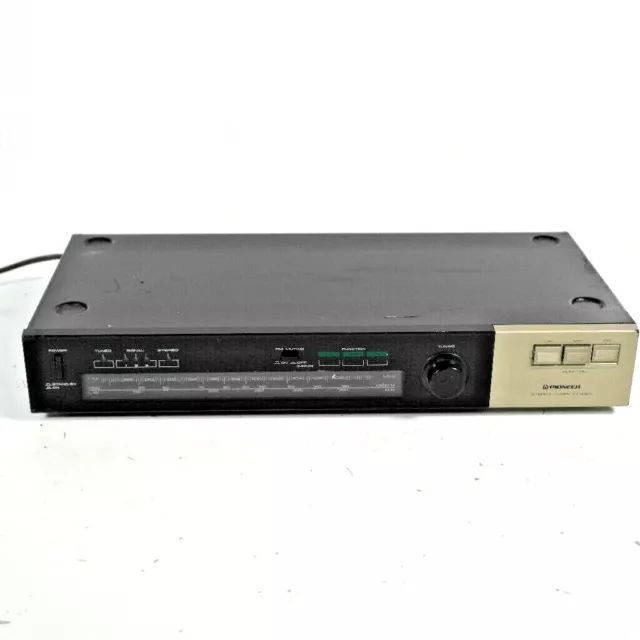Pioneer TX-530L Sintonizzatore radio stereo separato. Vintage 1982. AM/FM/LW nero e oro.
