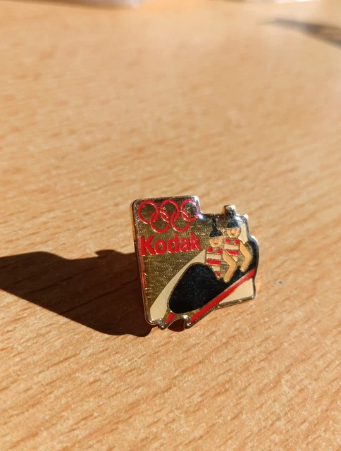 PIN'S COLLECTOR KODAK Bobsleigh Jeux Olympiques Albertville 1992 EUR 2