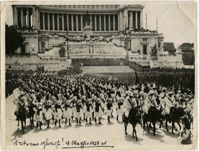 foto Roma 9 Maggio 1937 anniversario Impero Fascista Etiopia parata Abissini