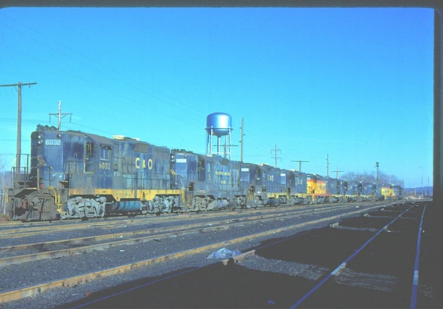 C&O 6032 GP-9, Russell, KY, 01/81; Kodachrome Original