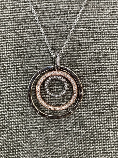 Circle of sparkle necklace discount
