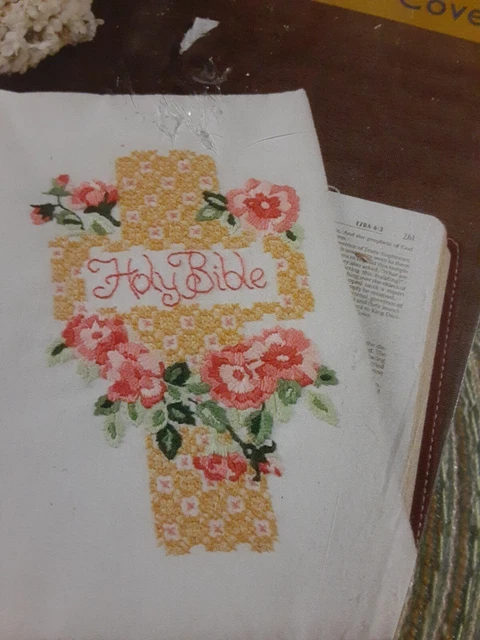 WILD ROSE Bucilla Bible Cover Stamped For Cross Stitch #WM65609 NIP