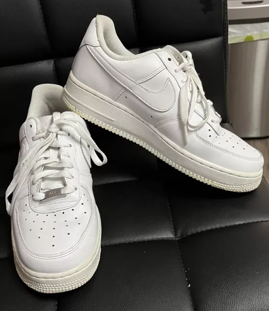 Nike Air Force 1 Low ‘Triple White’ Shoes Womens Size 8.5 Sneakers DD8959-100