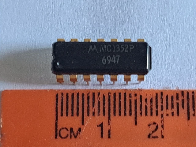 LS03D | Motorola | Integrated Circuits LS03D | Motorola | Integrated Circuits