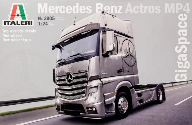 Mercedes Benz Actros MP4 GigaSpace Truck LKW 1:24 Model Kit Bausatz Italeri 3905