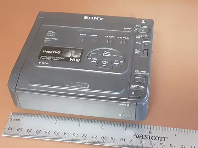 Sony Hi8 Video Cassette Recorder EVO-550H and Remote RMT-540