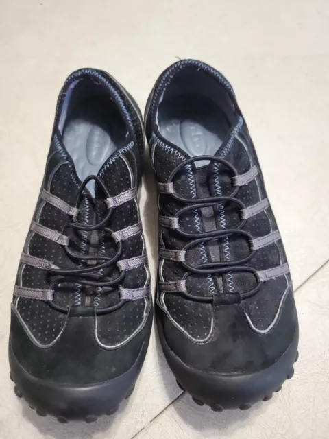 Privo By Clarks Women's Black Suede Walking Sneakers Shoes,  75330, Size: 8M