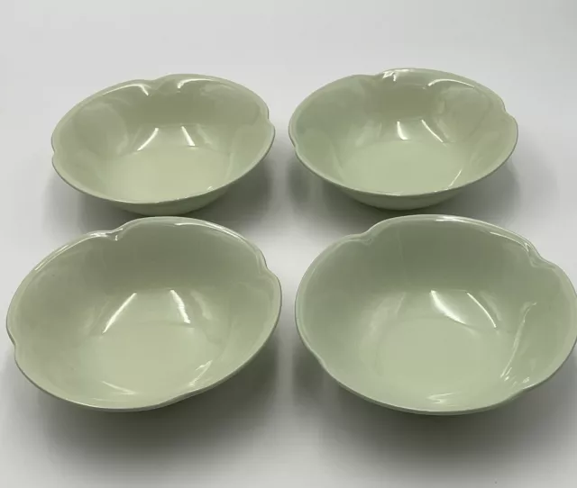 4 Johnson Bros Greendawn Coupe Cereal  Bowls Jade Celadon Green 6.25” Vintage