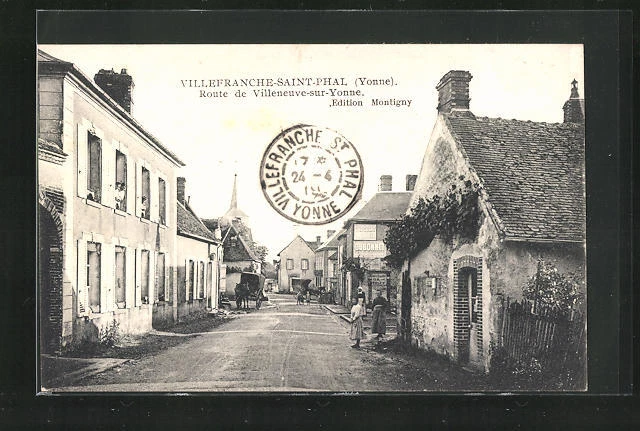 CPA Villefranche-Saint-Phal, Route de Villeneuve-sur-Yonne