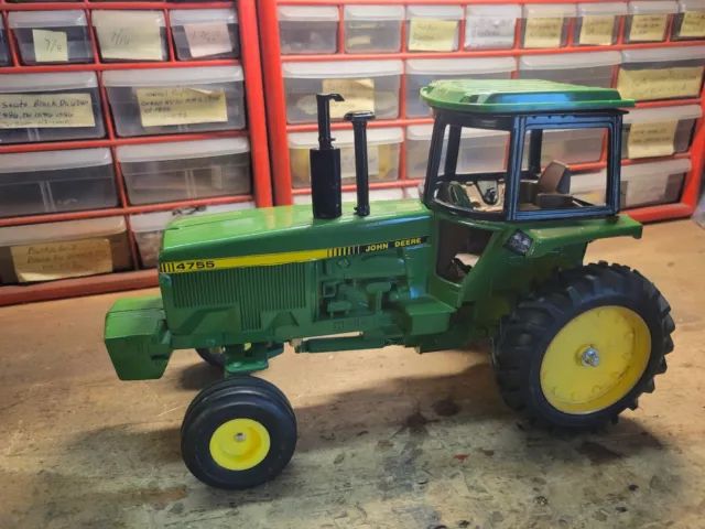 4755 Johndeere Toy Tractor