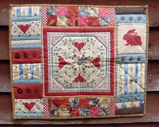 Rabbit Heart Small Wall Hanging Quilt 66cm x 54cm Handmade in Victoria