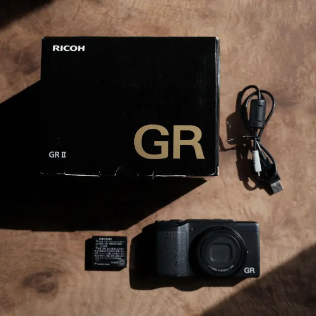 Ricoh GR II 16.2MP Digital Camera Shutter count 3023 Box Manual Battery Adapter