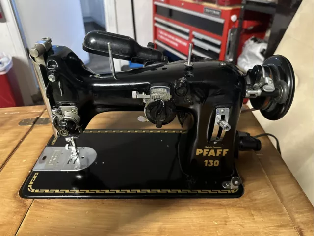 Vintage 1952 PFAFF 130 Sewing Machine