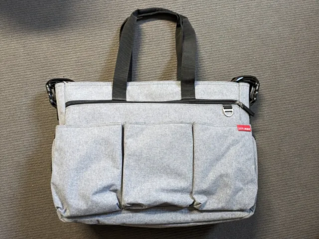 Skip Hop Duo Double Signature Diaper Bag Baby Messenger Tote Gray