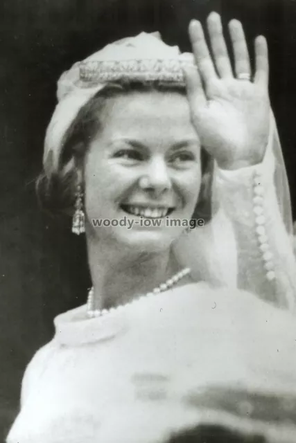 mm107 - Duchess of Kent in Wedding Dress - print 6x4