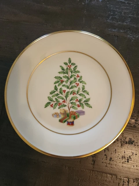 Lenox Holiday Tree Gold Accent Salad Dessert Plate 8" 1/8" Dimension collection