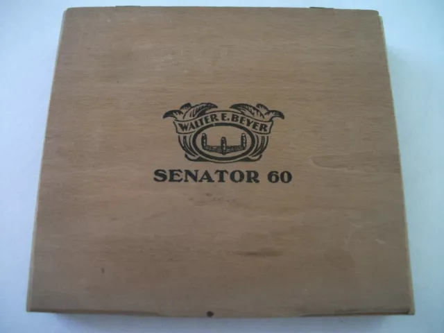 Walter E. Beyer - SENATOR 60 -  80 Jahre  alte Zigarrenkiste (18x16x2,3) neu