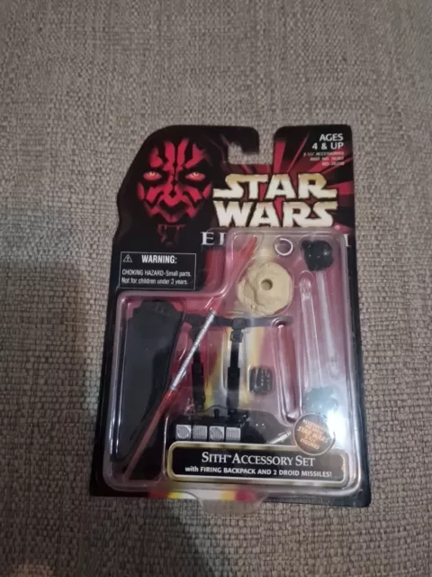 Star Wars Episode 1 Carded Accessory set - Sith accessory set - BNIB