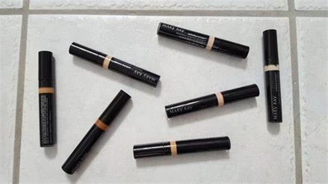 CORRECTOR DE PERFECCIONAMIENTO Mary Kay (nuevo) ELIGE TU COLOR - 0,21 OZ.
